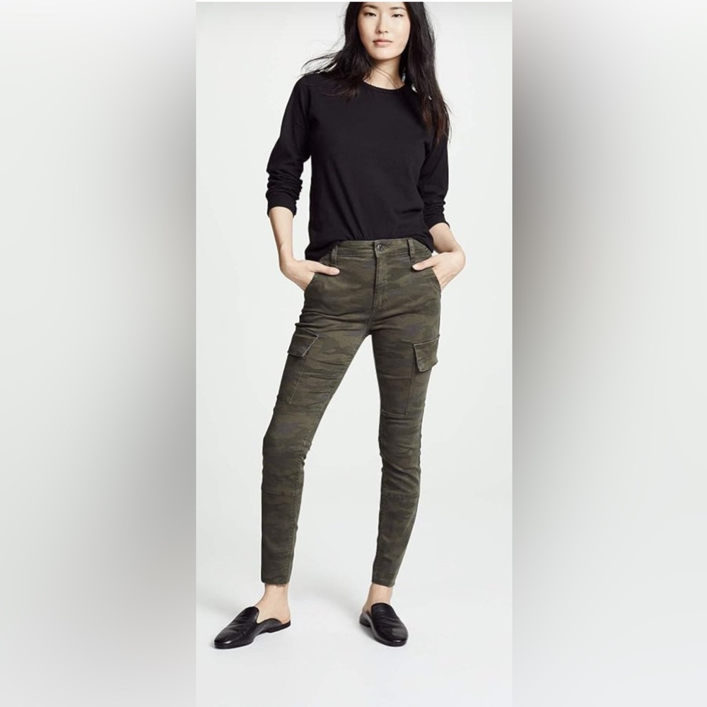 JOES JEANS the charlie camo cargo pants, raw hem, size 31